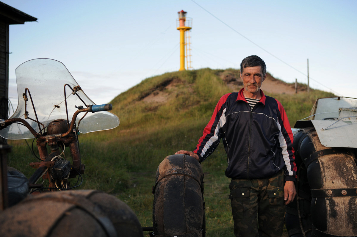 Сергей, смотритель маяка Вепревский