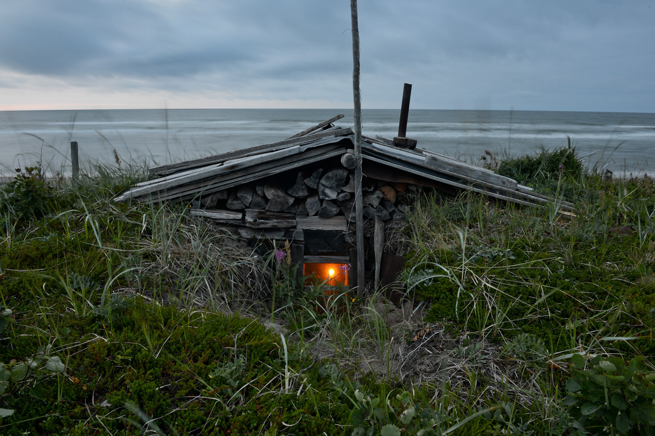 Изба на Летнем берегу