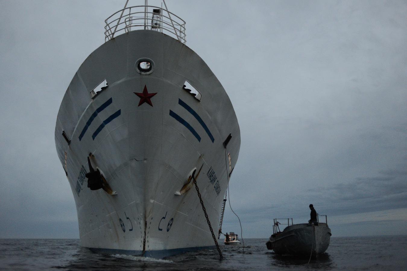 Посадка на т/х "Клавдия Еланская" в Сосновке